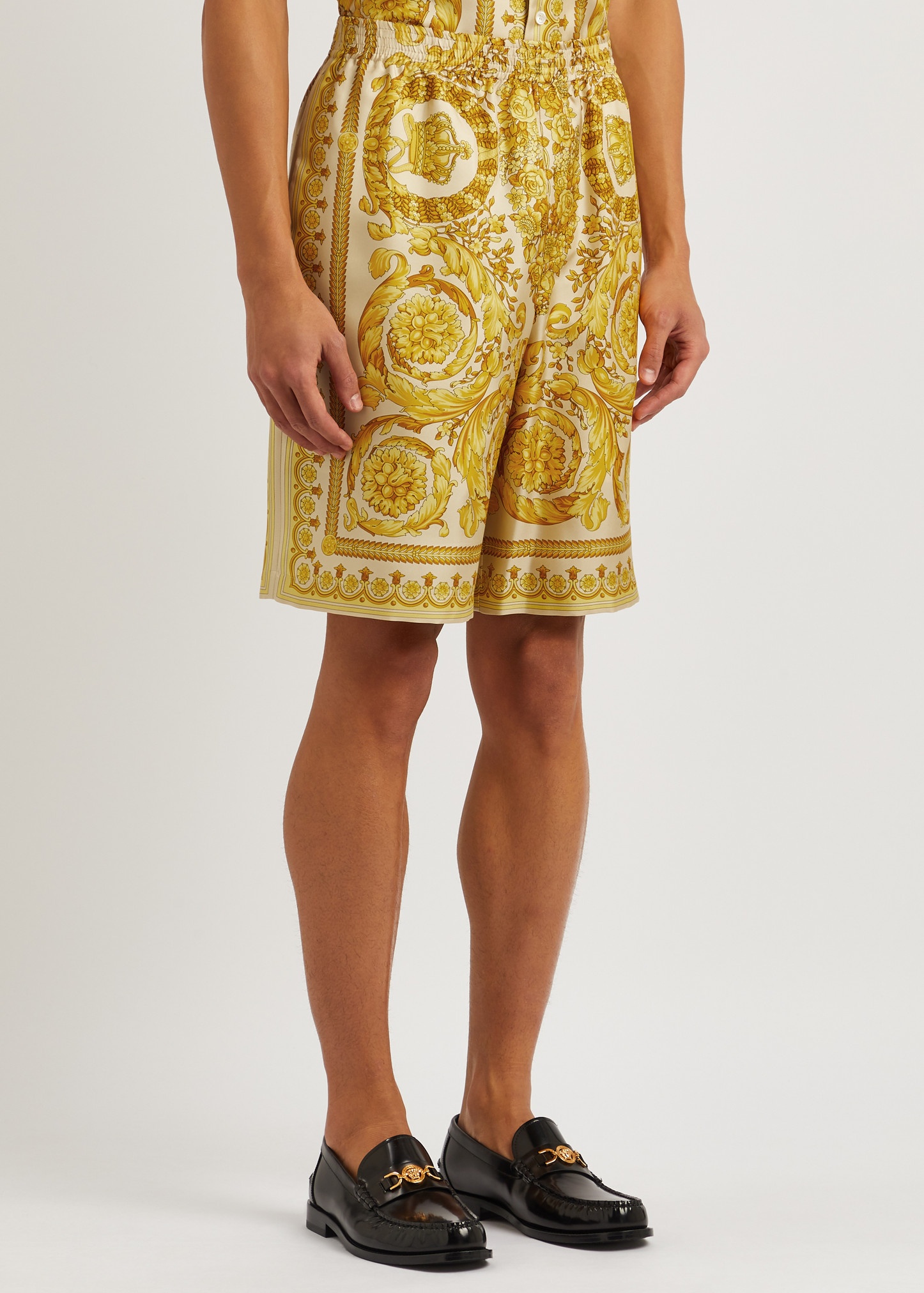 Baroque printed silk-twill shorts - 2