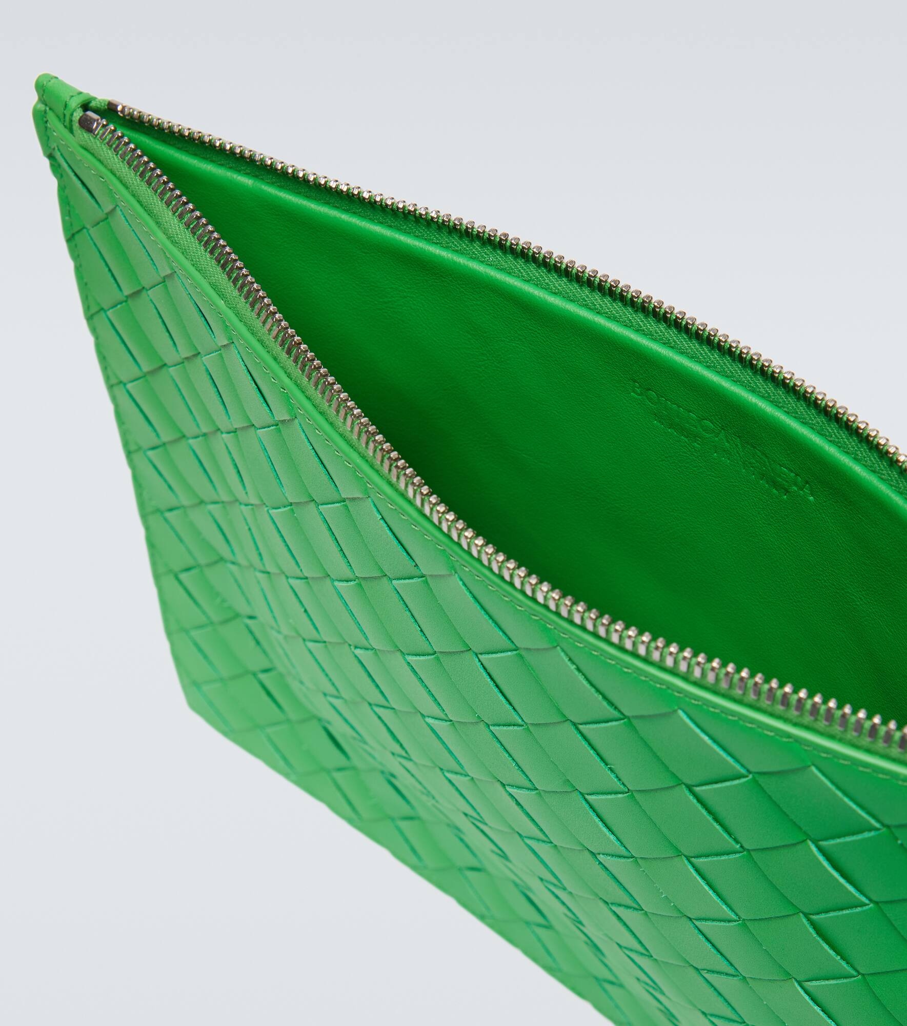 Intrecciato Large leather pouch - 4
