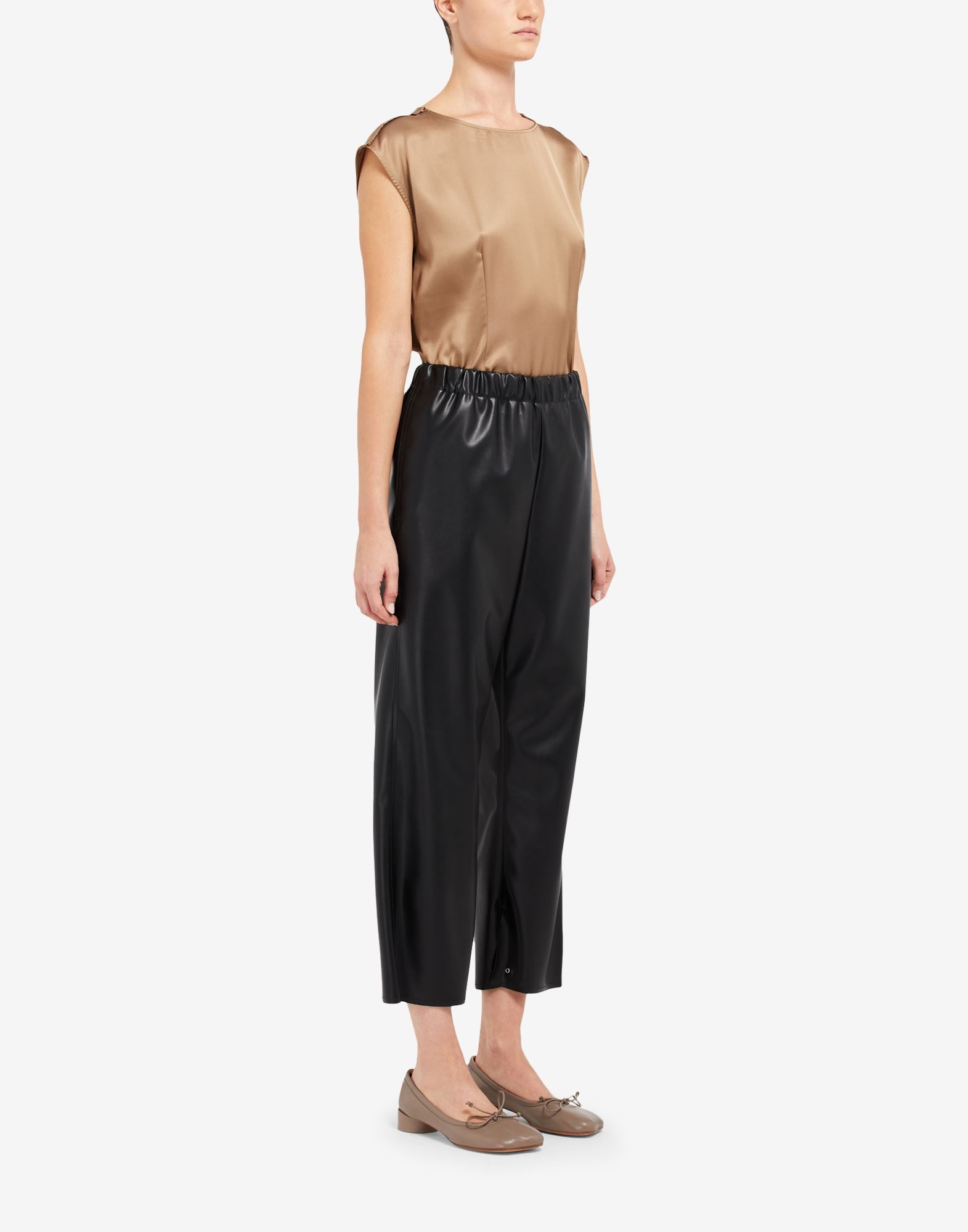 Faux leather trousers - 3