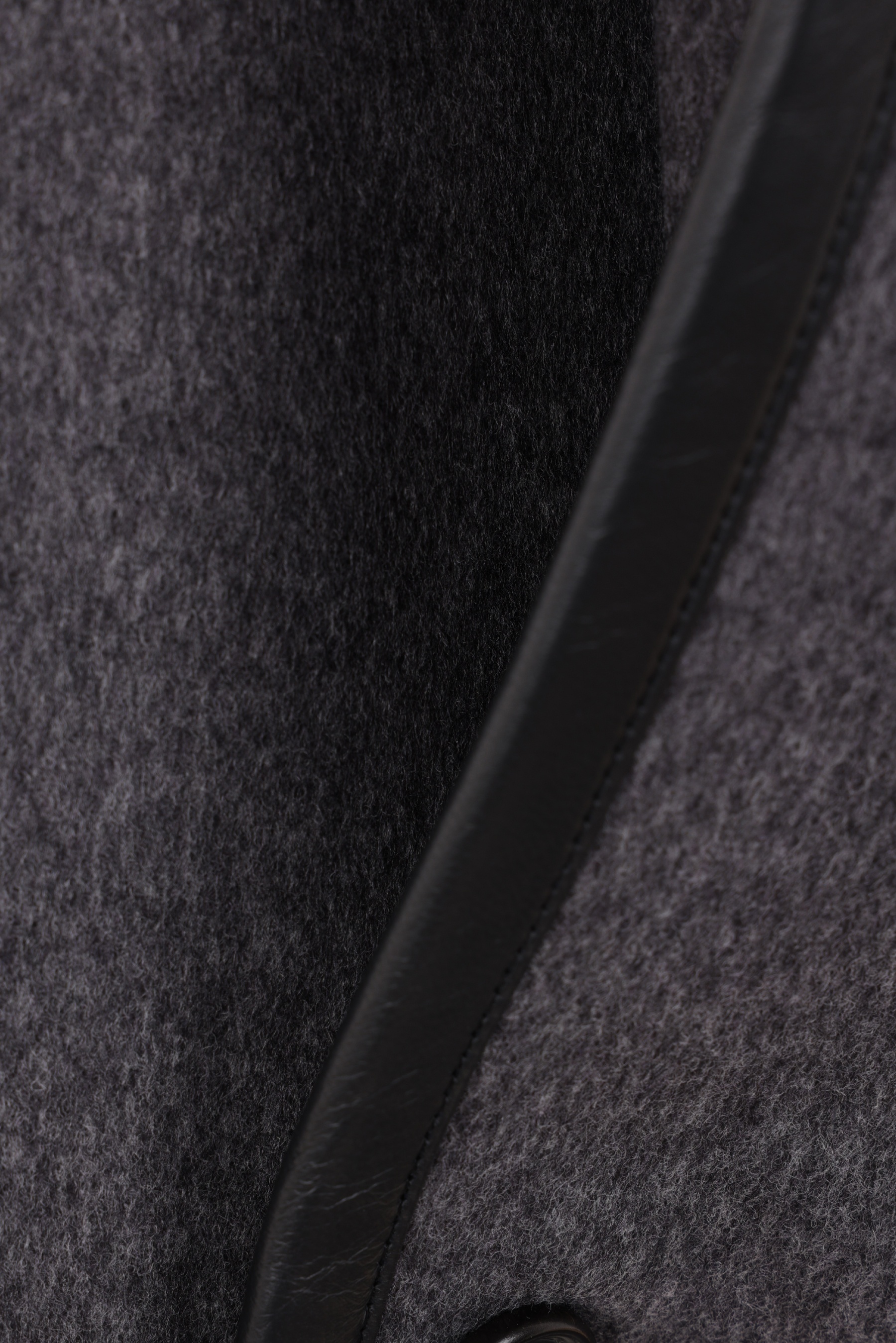 【関税&送料込】Bottega Veneta Wool Cape With Nappa Trims Bottega Veneta WOOL CAPE WITH NAPPA TRIMS | REVERSIBLE