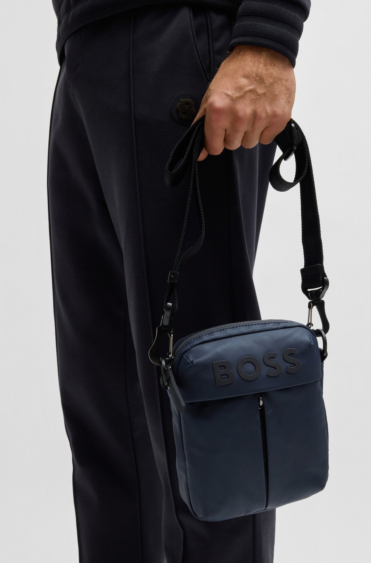 FAUX-LEATHER REPORTER BAG WITH TONAL LOGO - 4