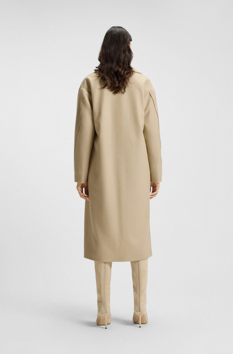 DOUBLE-BREASTED COAT IN VIRGIN WOOL AND CASHMERE 4