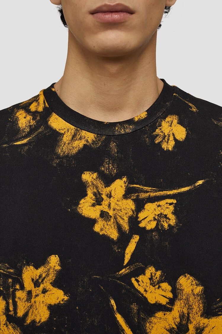 T-Shirt - 6