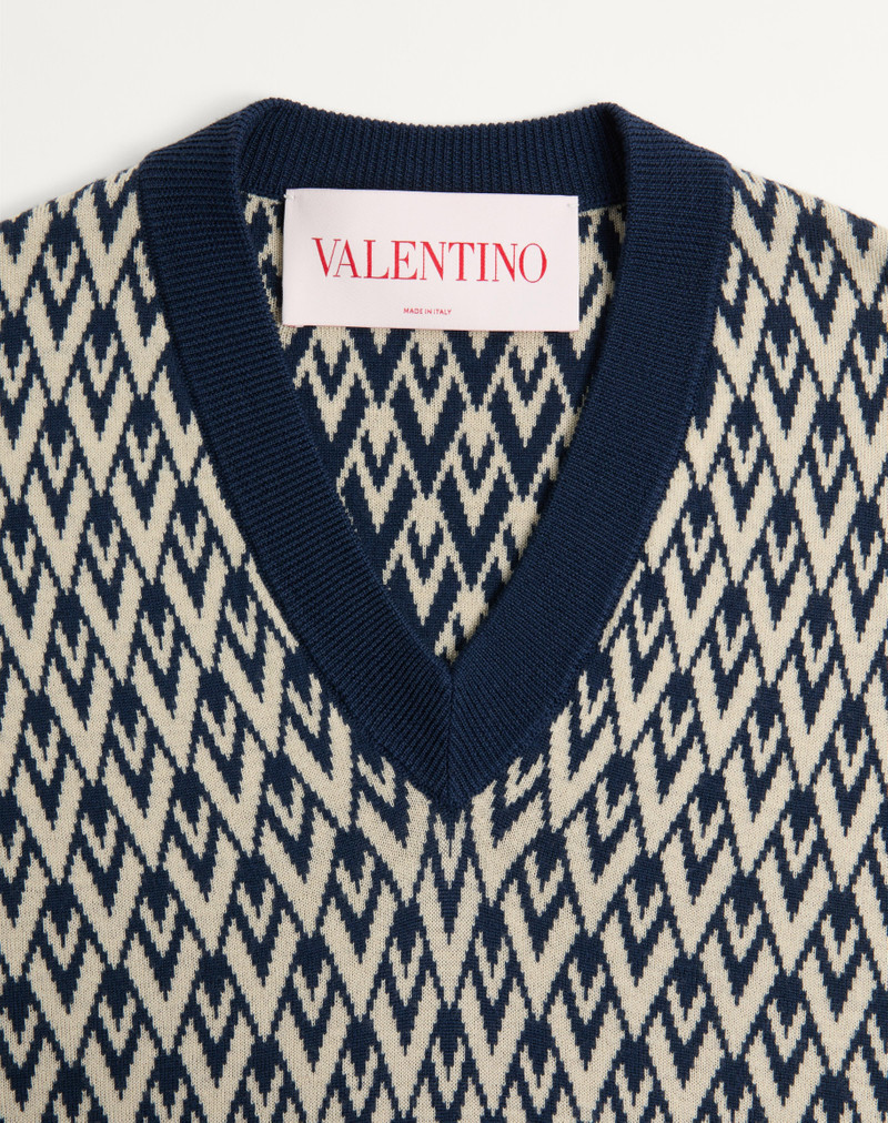 WOOL VEST WITH TOUTE LA V JACQUARD PATTERN 9