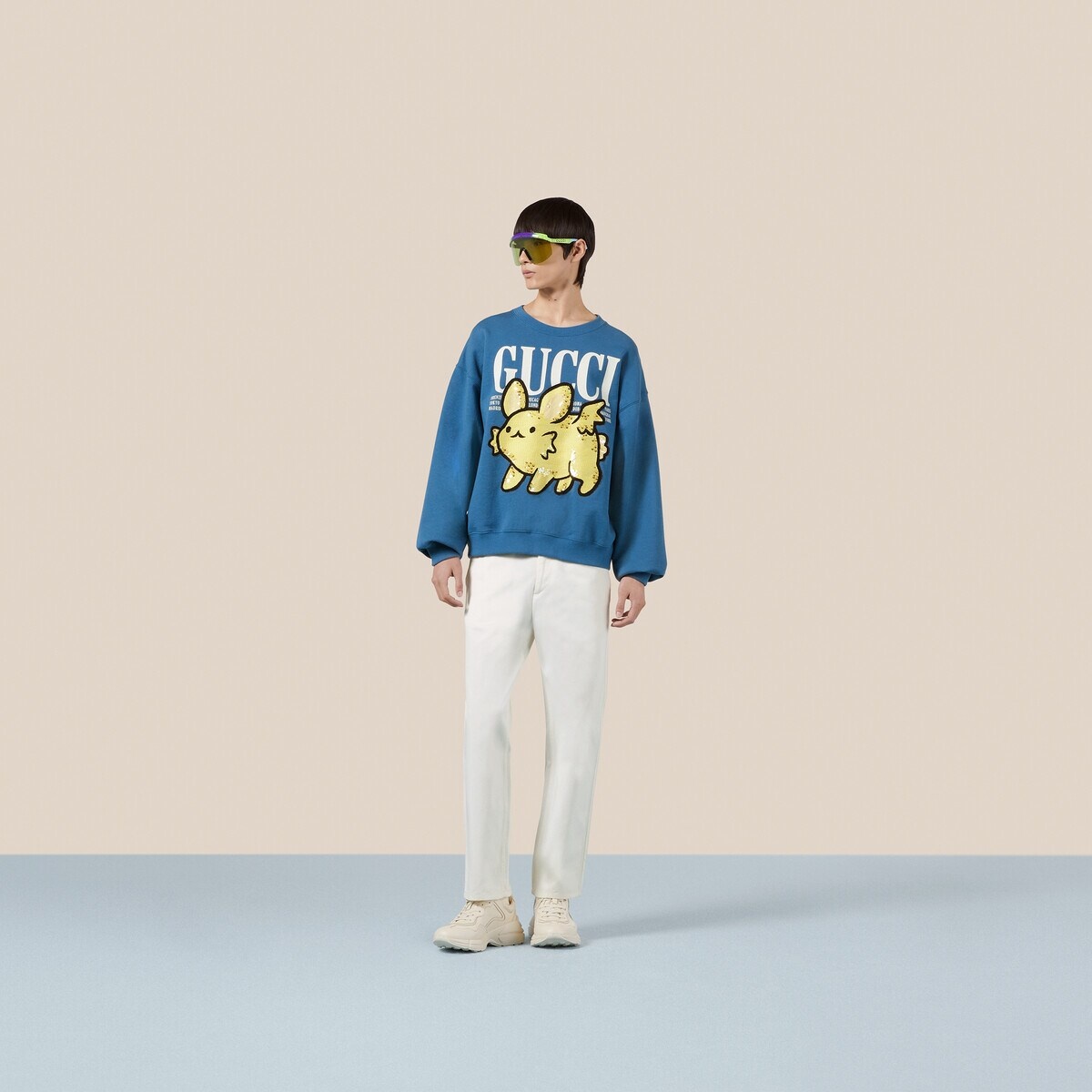 GUCCI Piglet patch トレーナー Baby sweatshirt with Gucci logo in white cotton | GUCCI® US