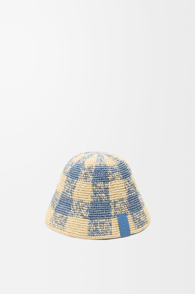 Bucket hat in raffia 1