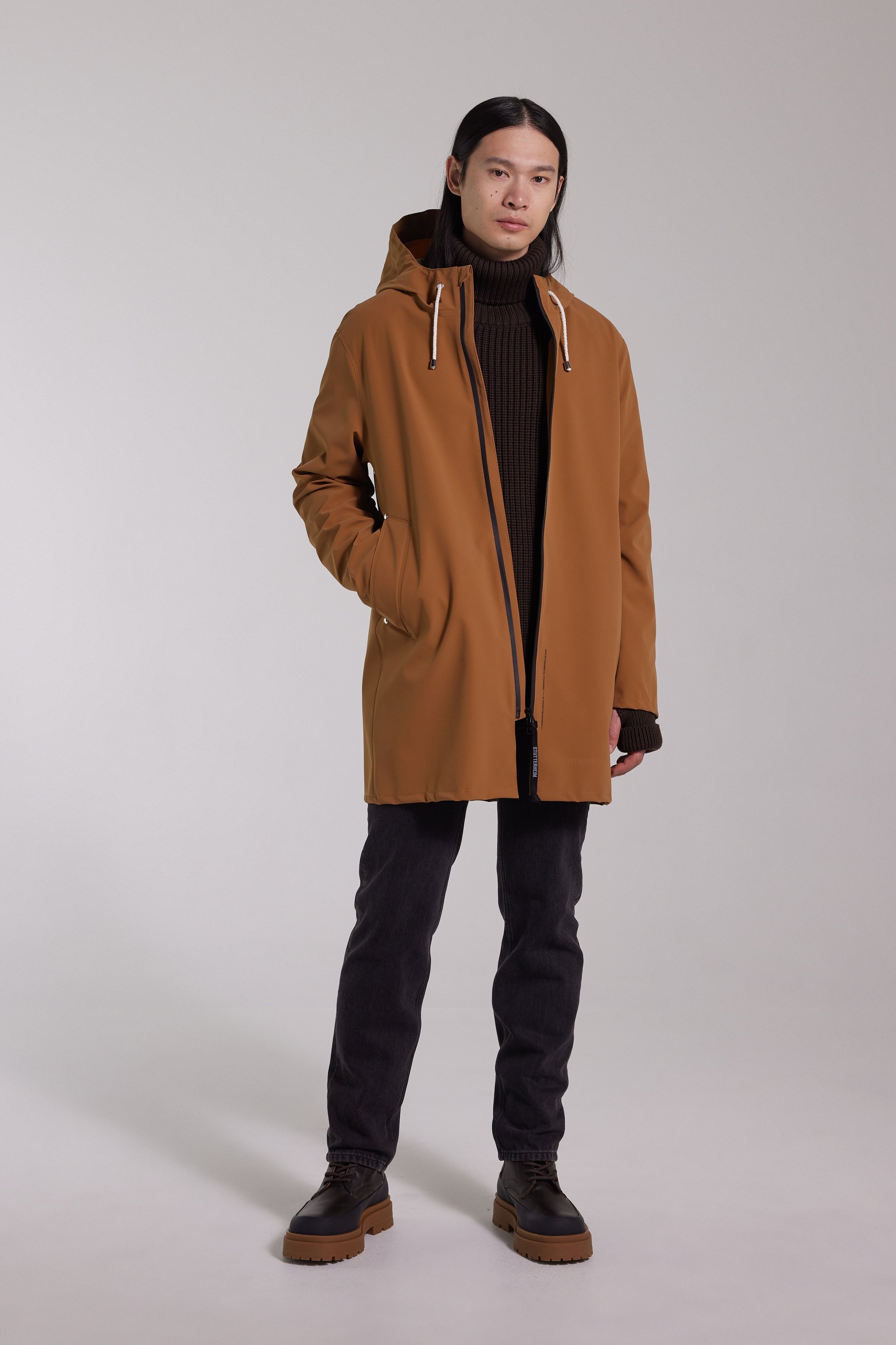 Stockholm Lightweight Zip Matte Raincoat Cognac - 3