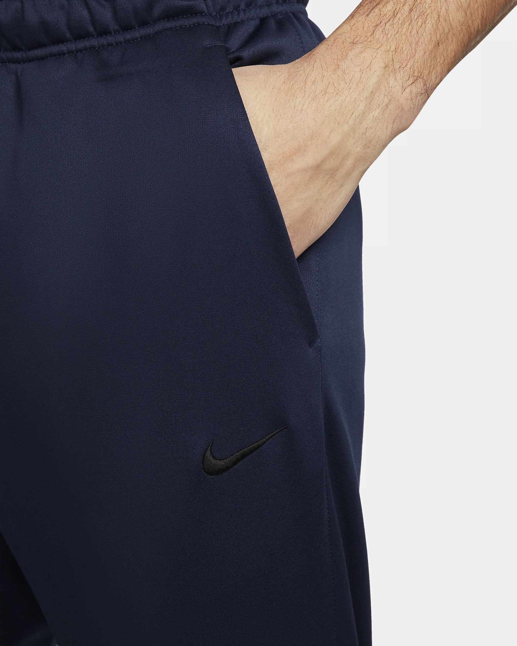Nike Therma Men's Therma-FIT Tapered Fitness Pants - 3