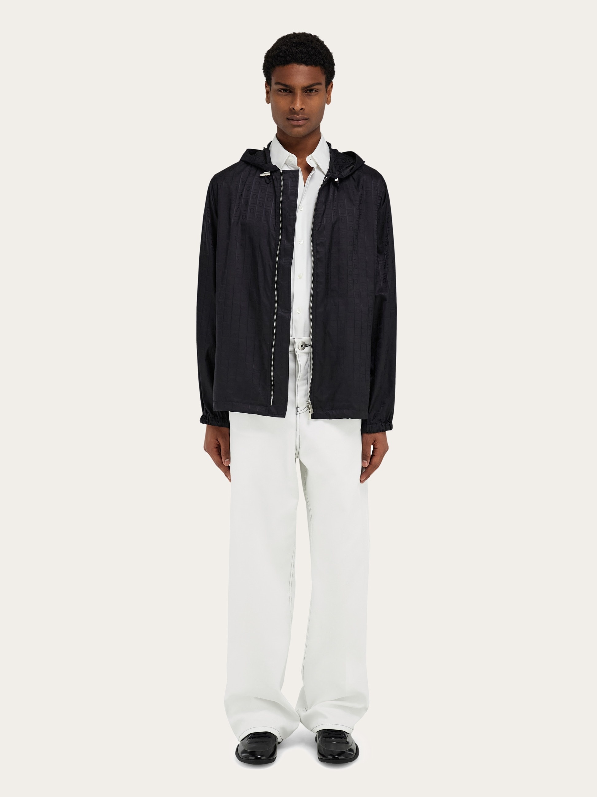 Short raincoat - 9