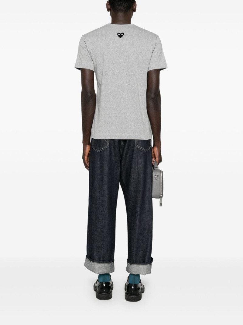 Comme des Garçons PLAY signature heart-patch T-shirt outlook