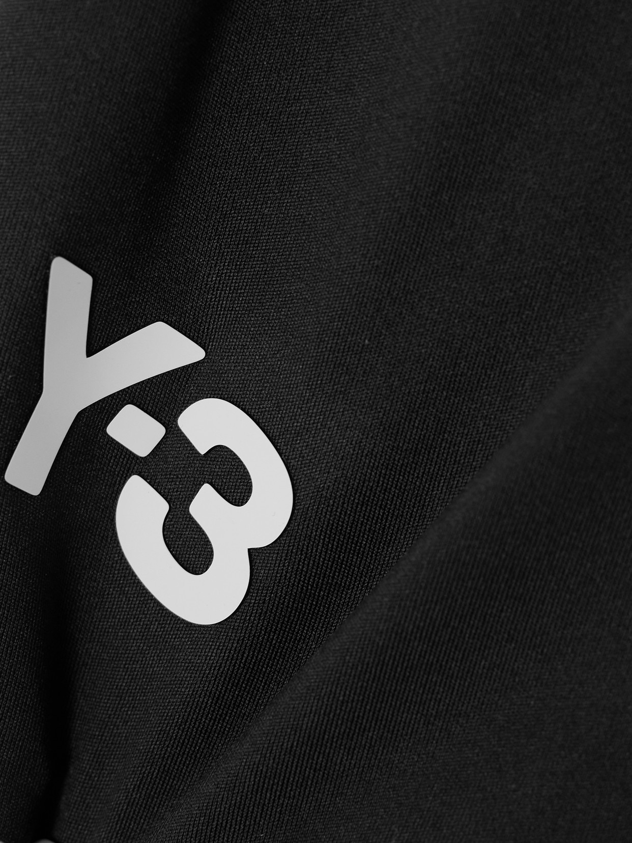 + Y-3 Appliquéd Stretch Recycled-jersey Shorts - 4