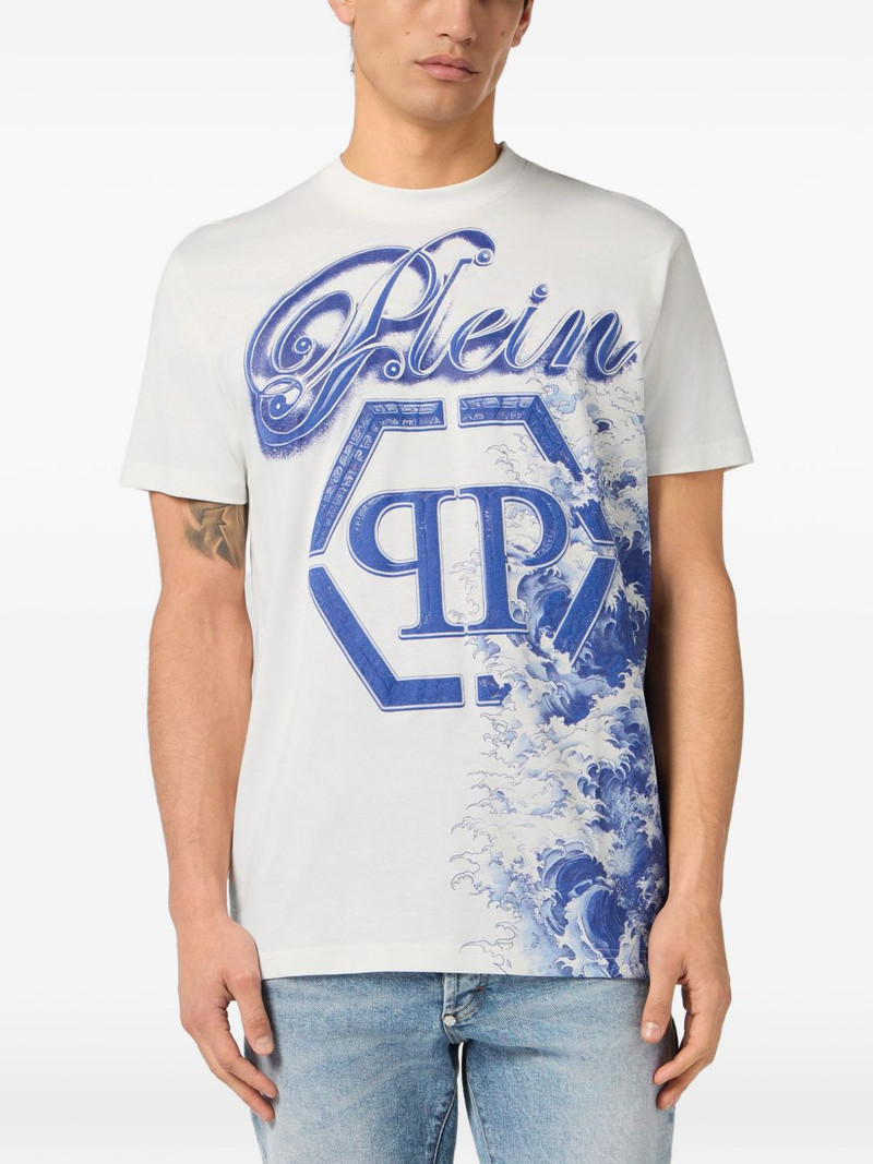 round-neck T-shirt 3