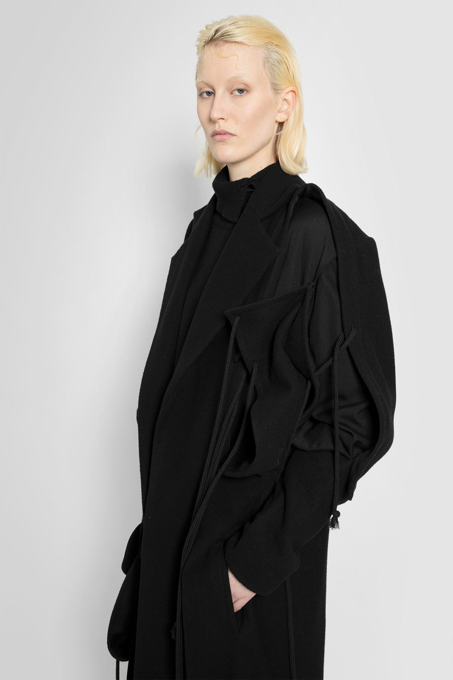 YOHJI YAMAMOTO WOMAN BLACK COATS - 7