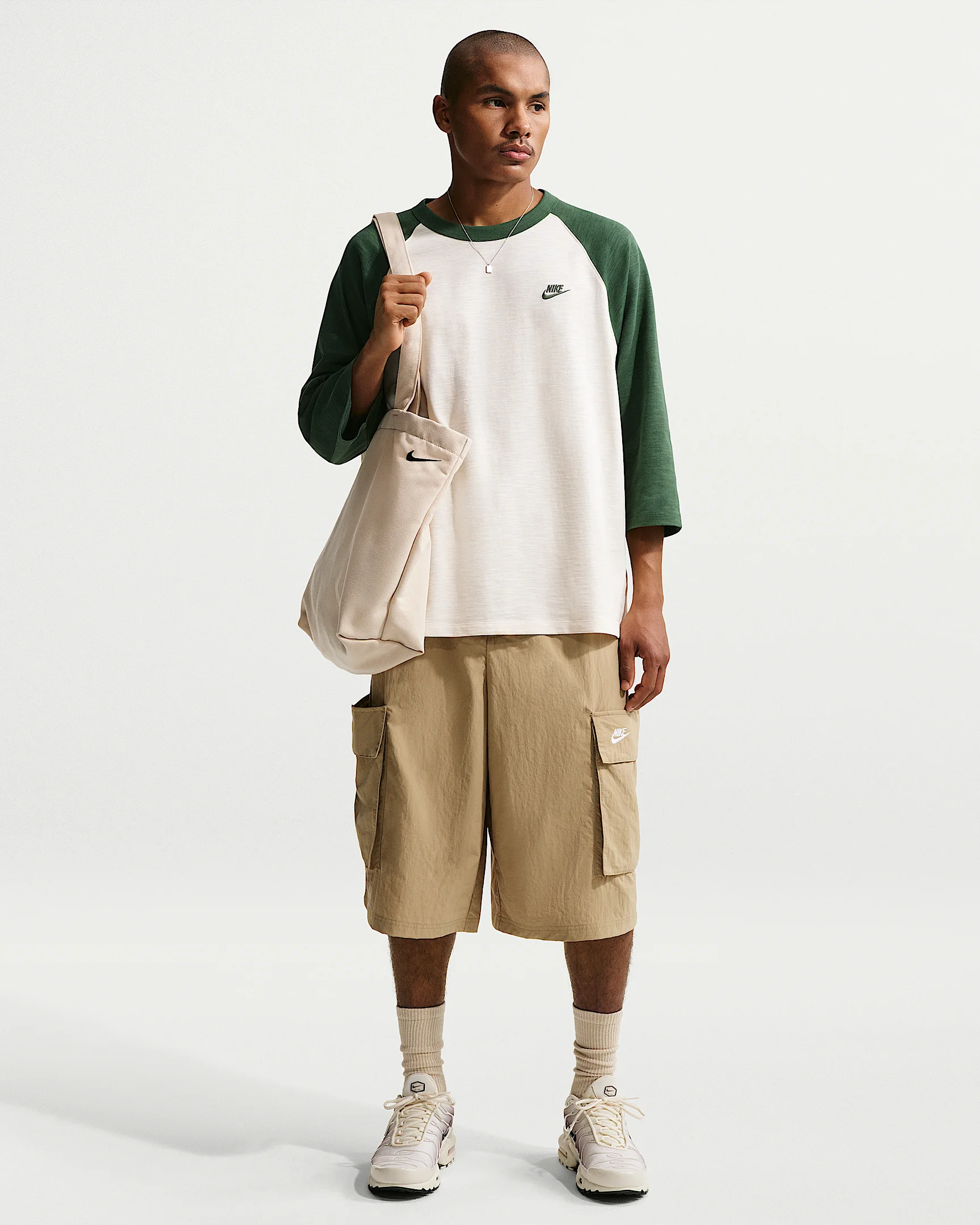 Nike Sportswear Club Men's Oversized Cargo Shorts - 1