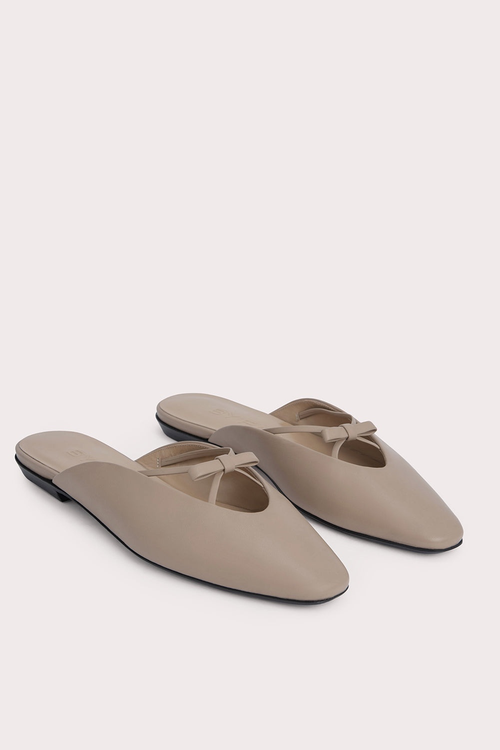 FINN TAUPE NAPPA LEATHER - 2