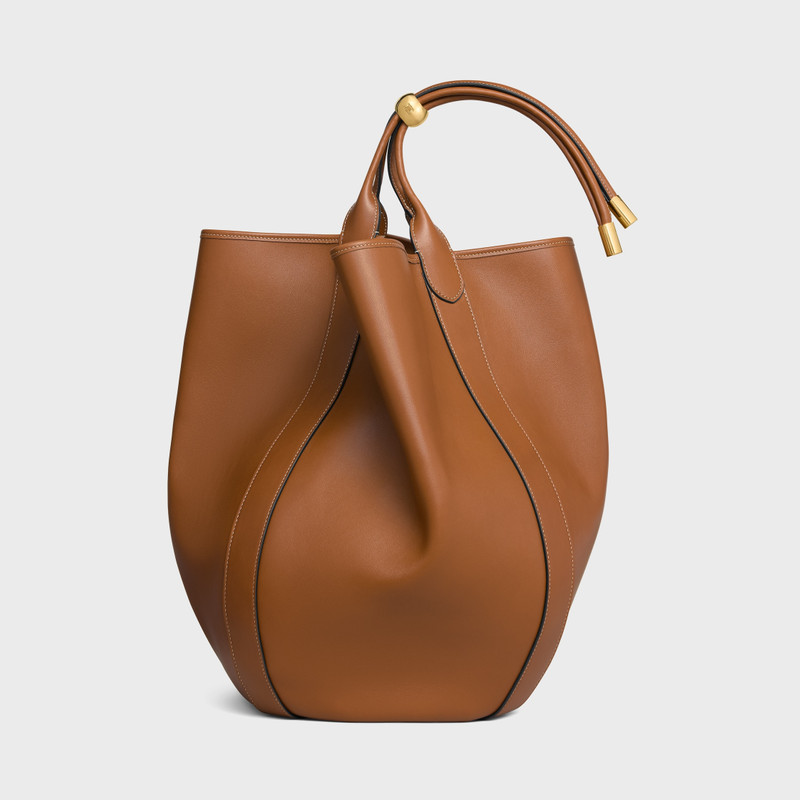 LARGE DROP BUCKET BAG IN SUPPLE SMOOTH CALFSKIN 1