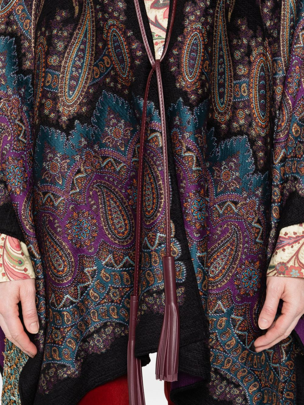 paisley-print tasselled poncho - 5