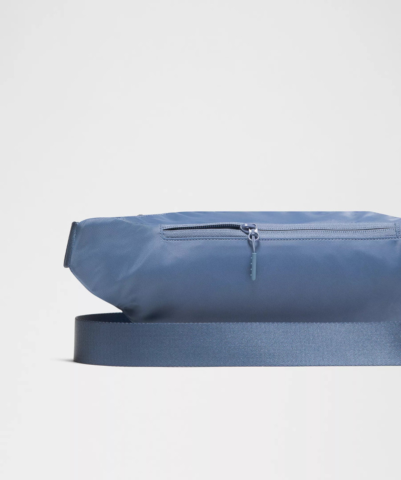 Everywhere Belt Bag Extra Large 4L *Metal 3