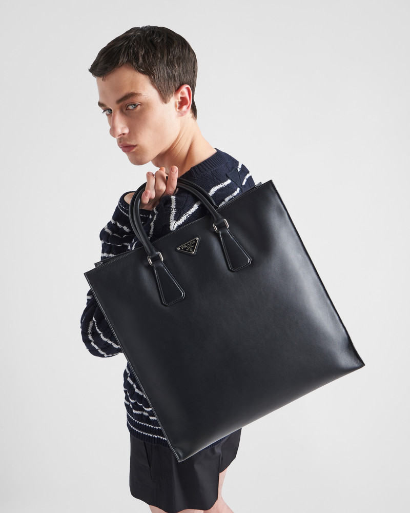 Leather tote bag with shoulder strap 9