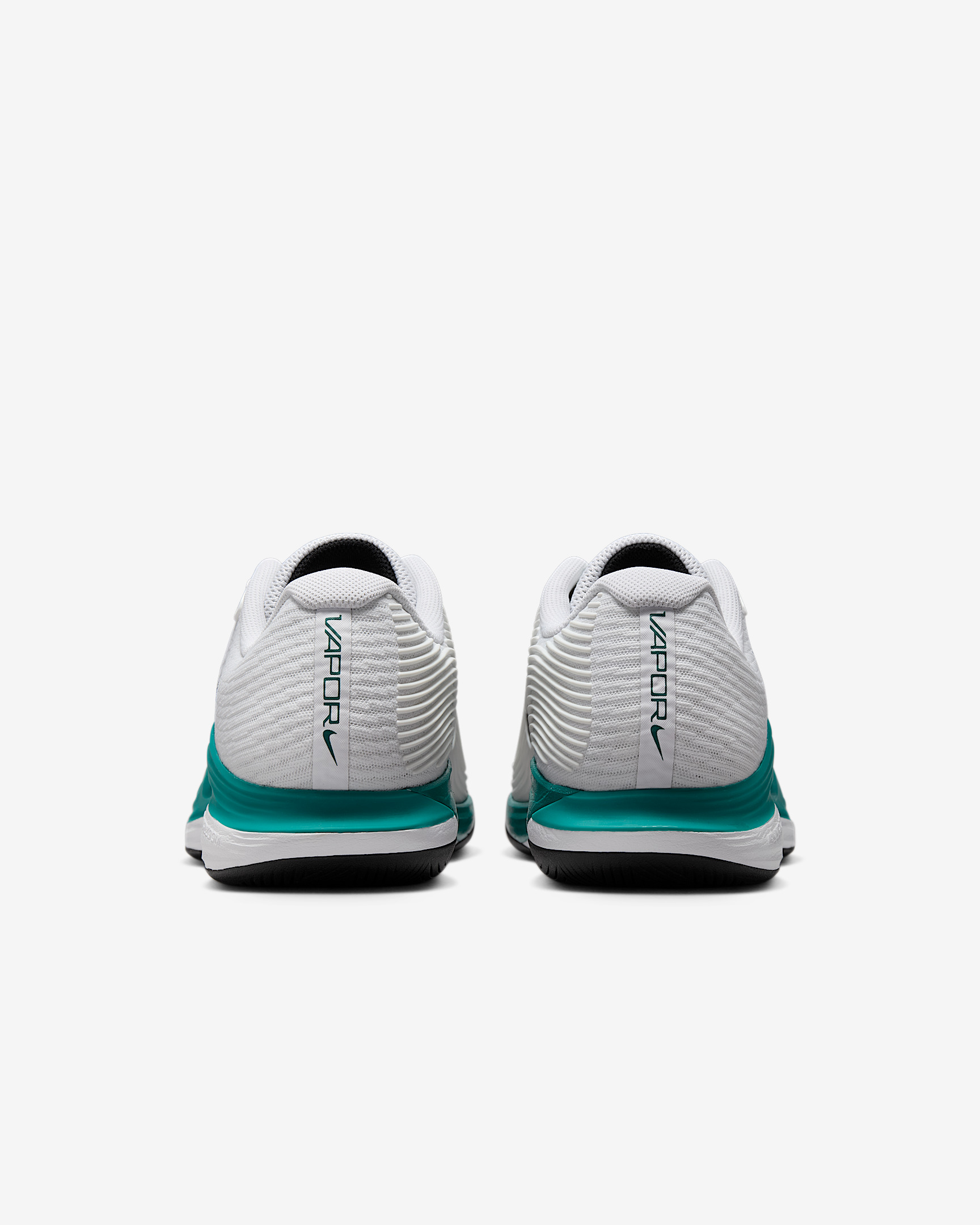 Nike Vapor 12 Men's Hard Court Tennis Shoes - 6