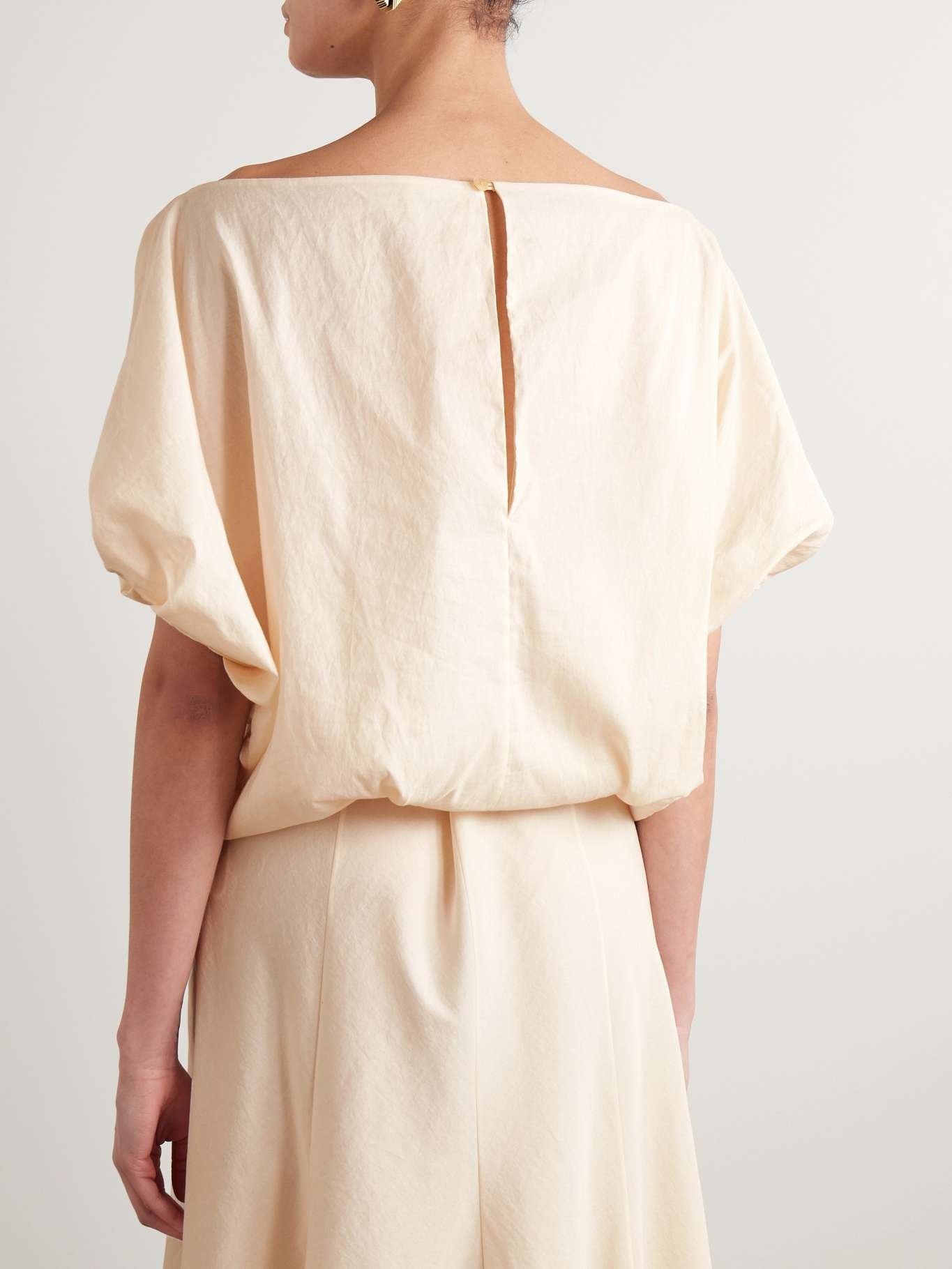 Niles cropped draped silk and cotton-blend twill top Ecru - 3