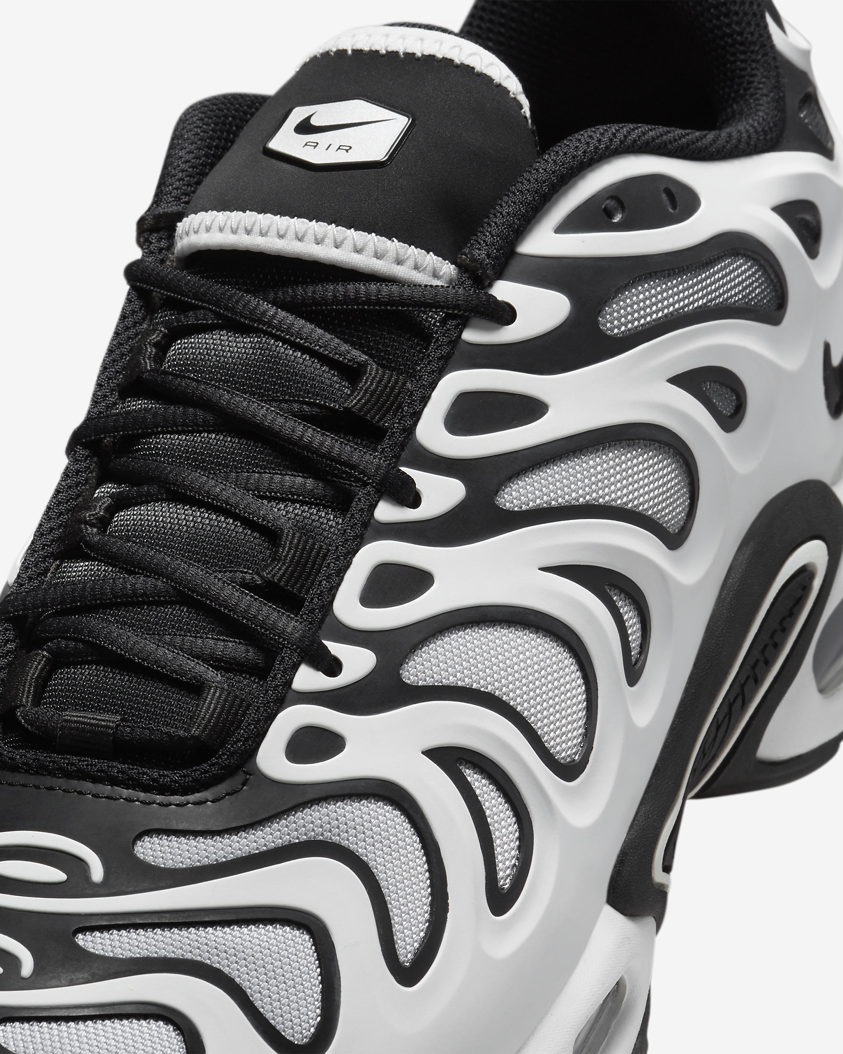 Nike Air Max Plus Drift Men's Shoes - 7