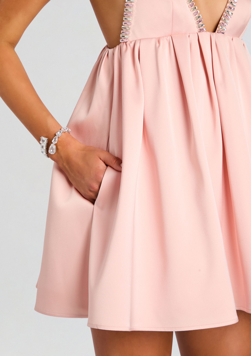 RETROFÊTE ANIYAH DRESS outlook