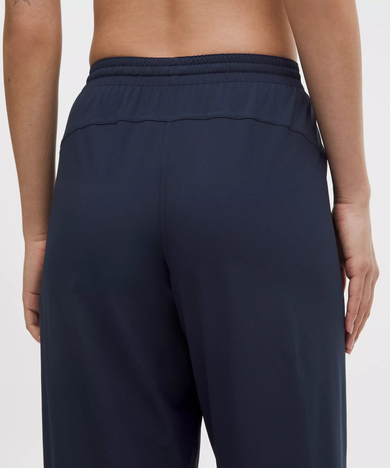 Court Rival Wide-Leg Track Pant *Regular 6
