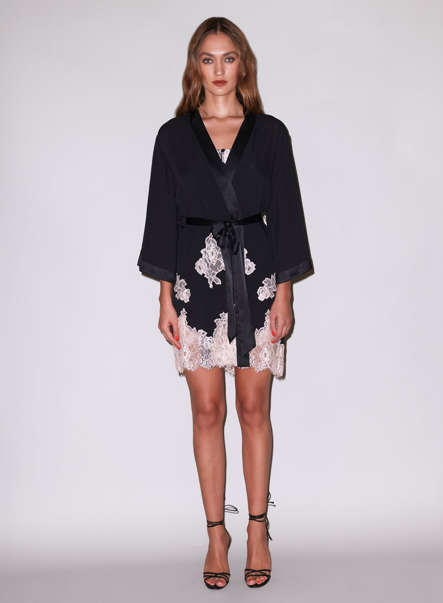 Juliet Lace Robe - 7