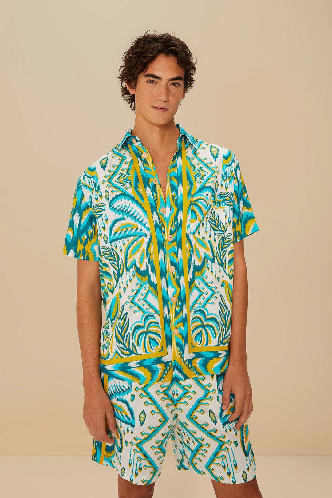 Sand Tropical Tapestry Lenzing™ Ecovero™ Euroflax™ Shorts - 4