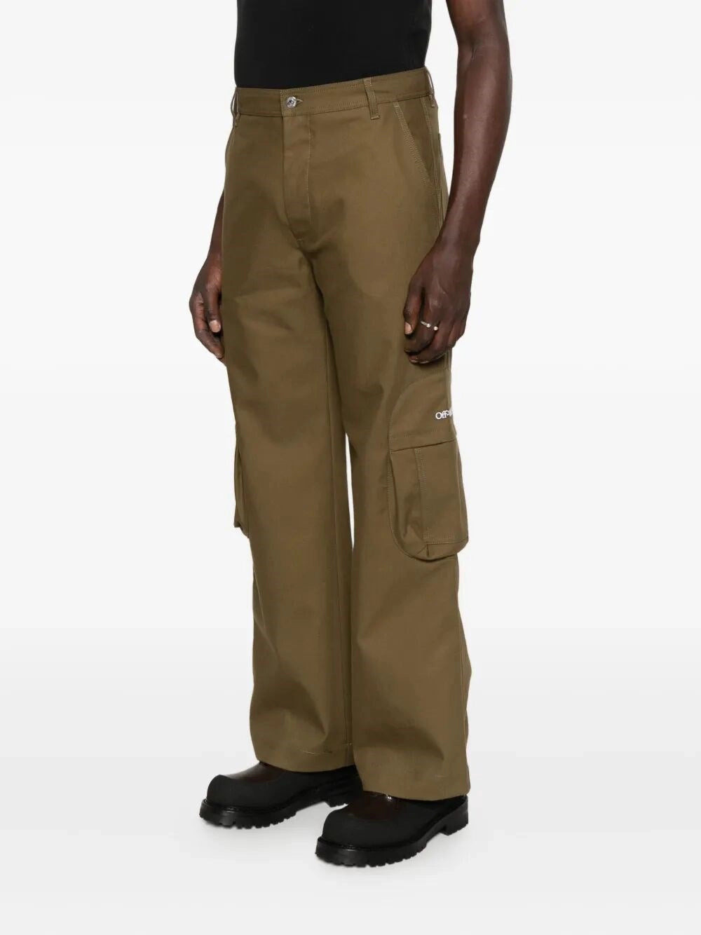 Off White Men `Bookish` Cotton Round Pocket Cargo Pants - 3