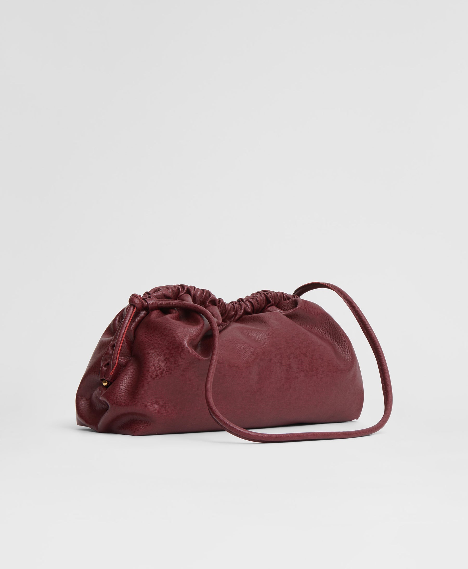 OVERSIZED CLOUD CLUTCH - 5
