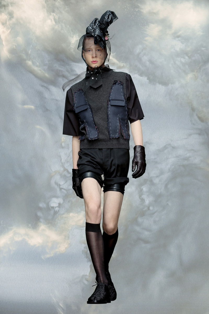 Maison Margiela Décortiqué knit tie gilet outlook
