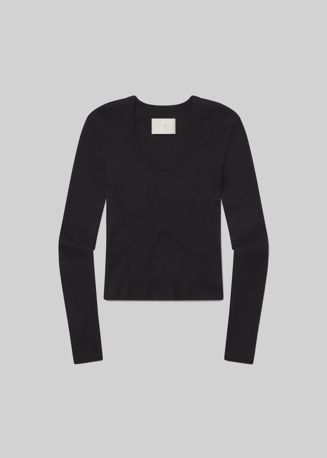 Mara U-Neck
In Black - 1