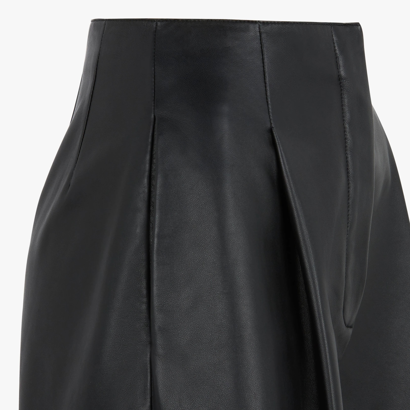 Black nappa leather short - 3