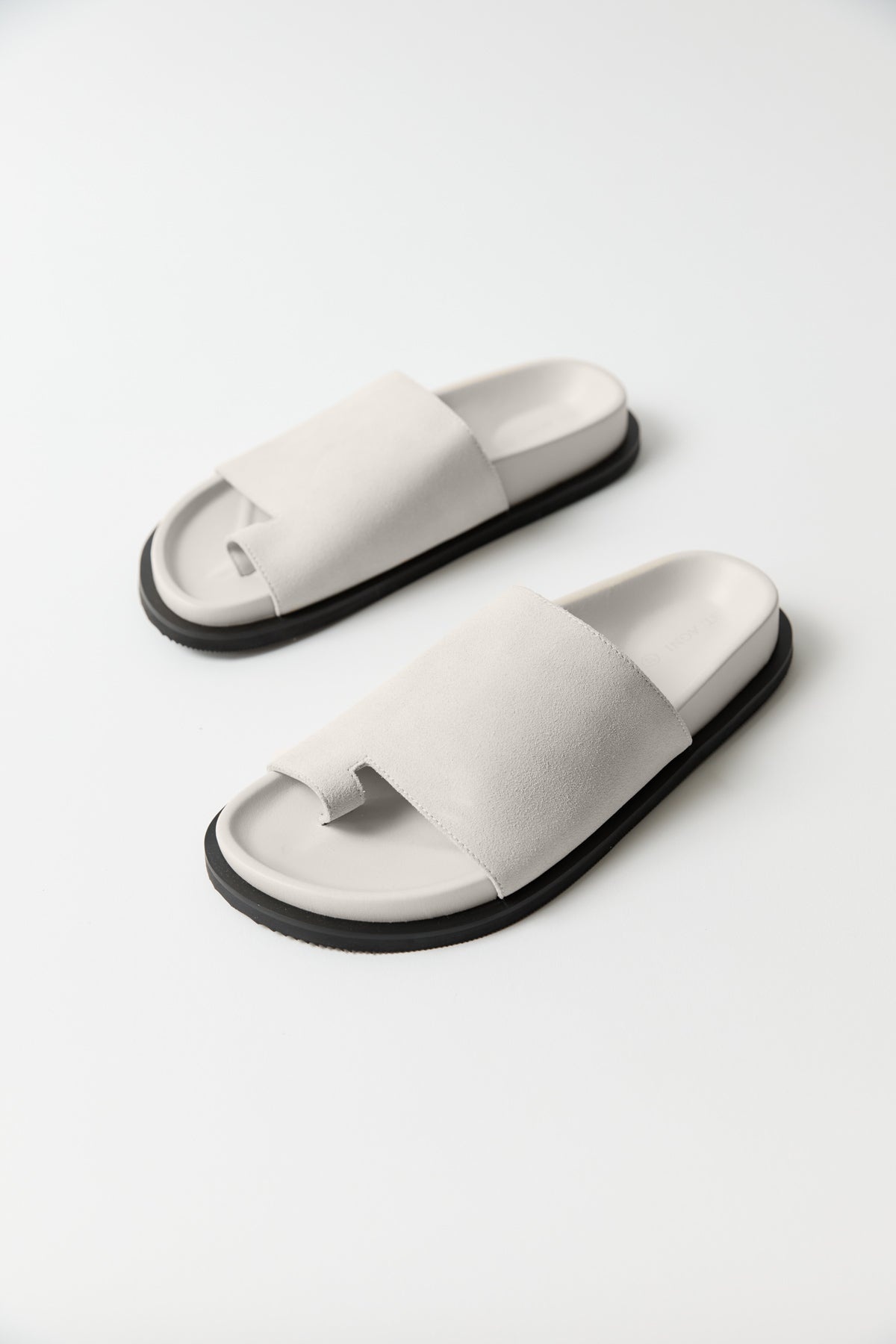 Loe Suede Slide - Cool White - 3