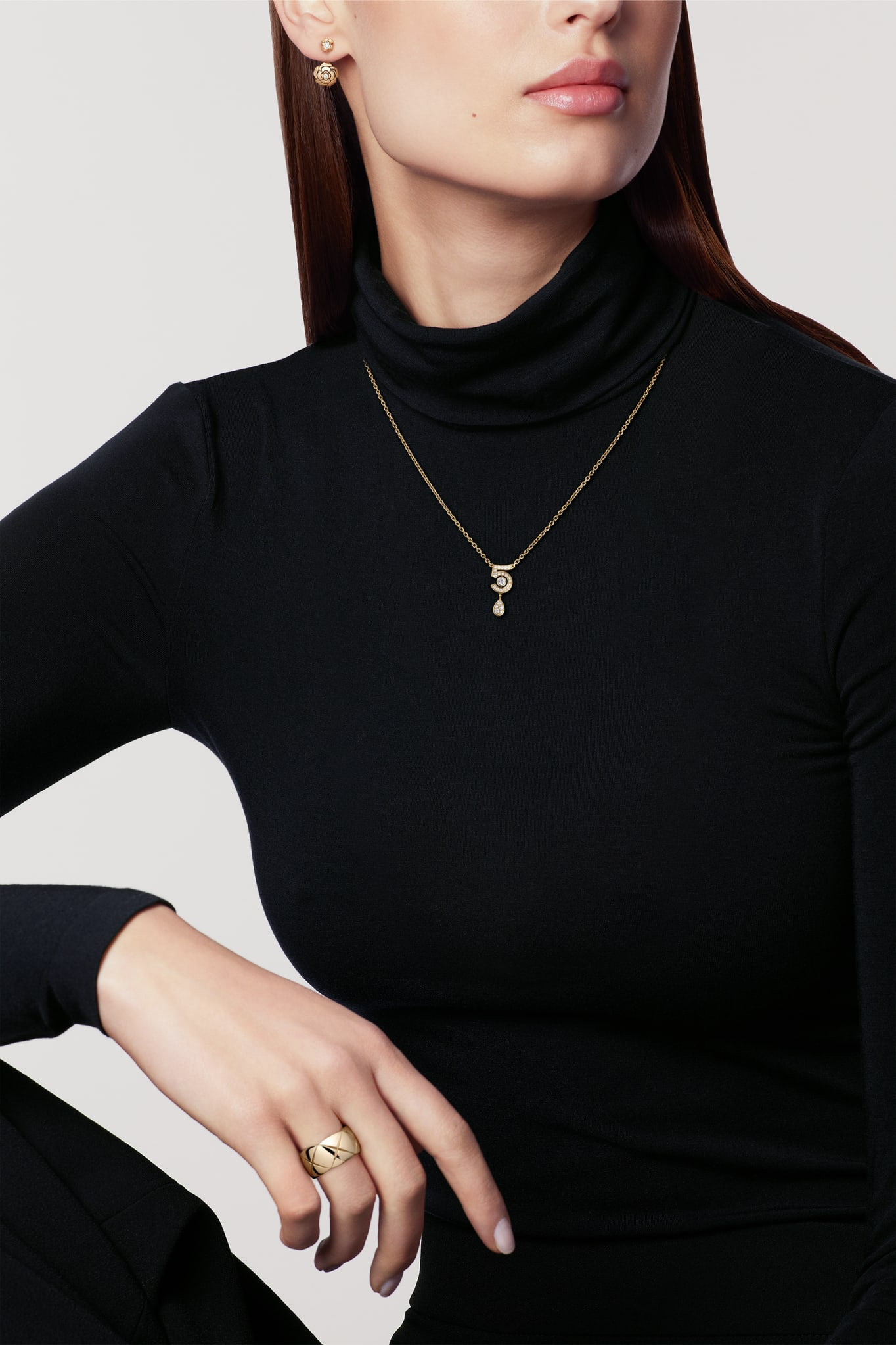 Extrait de Camélia single earring - 7