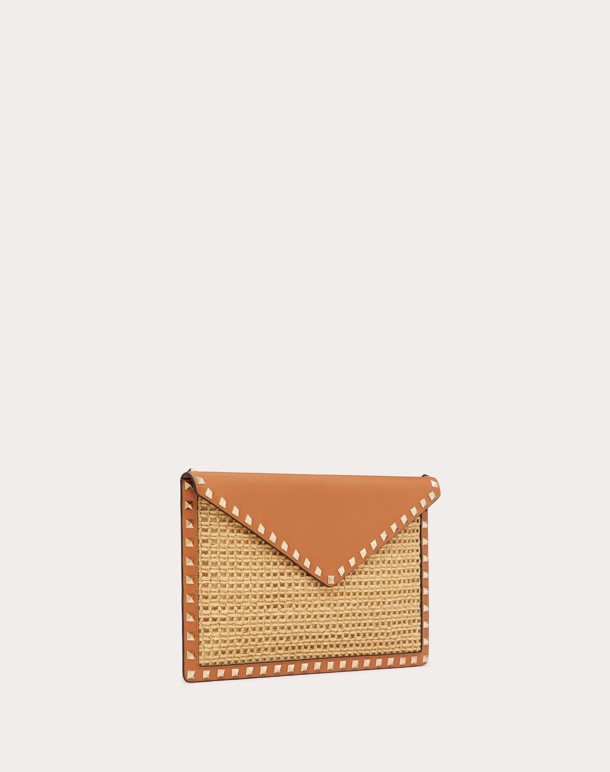 ROCKSTUD RAFFIA CLUTCH BAG - 2