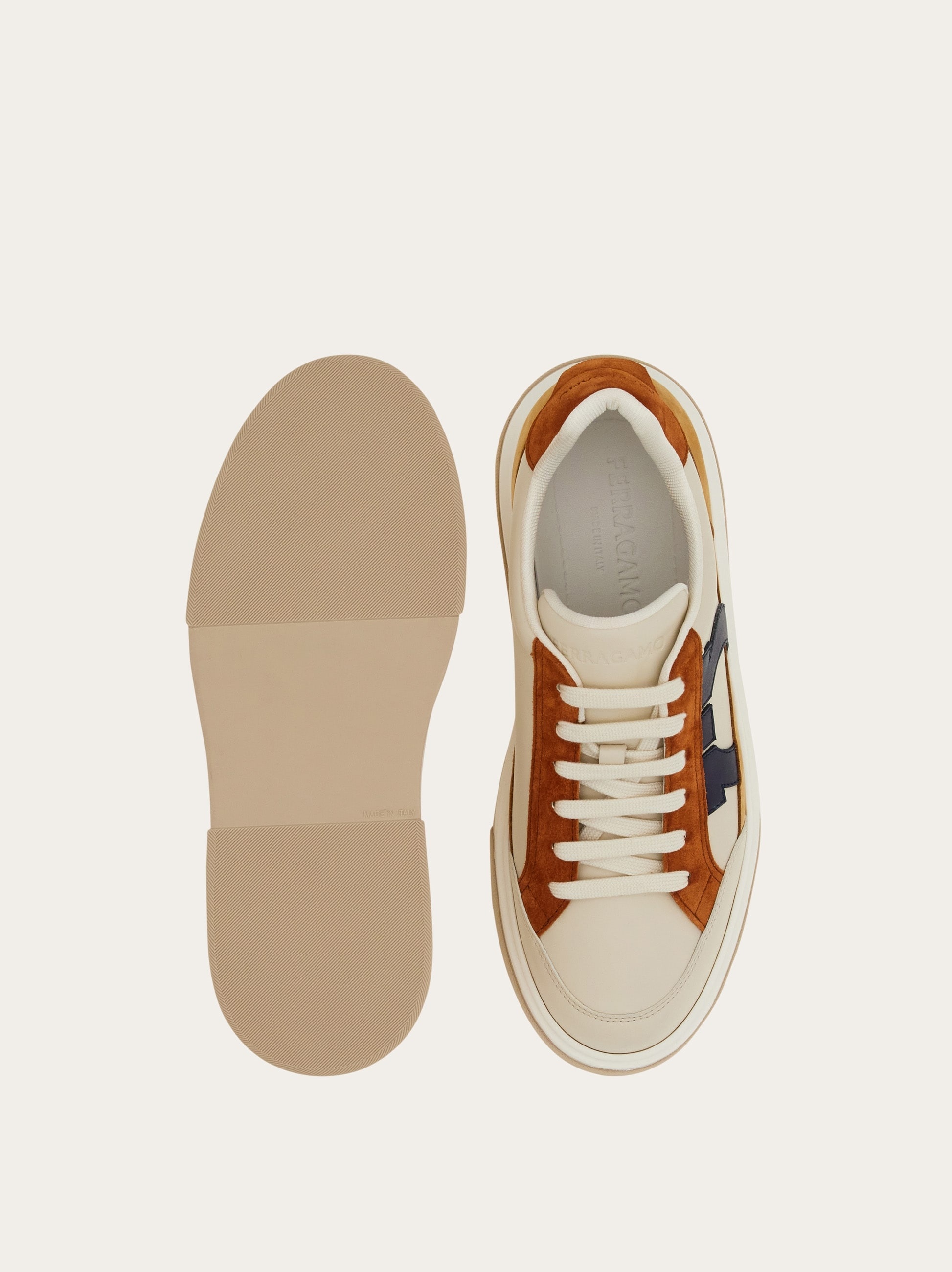 Low cut sneaker with Gancini outline - 5