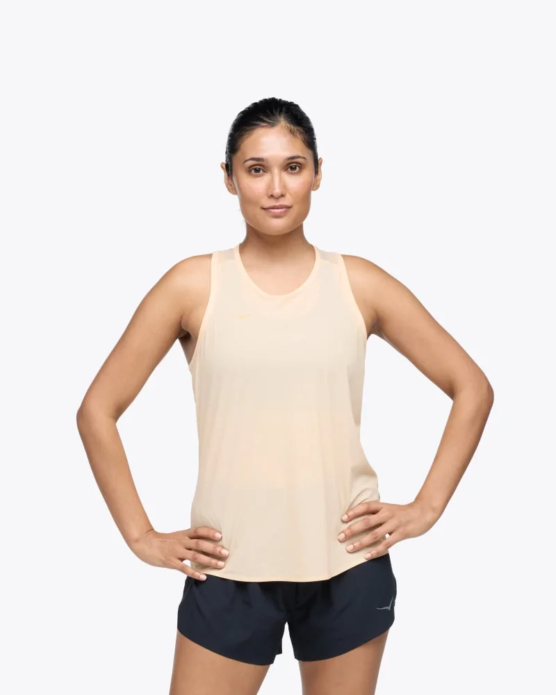Women's Airolite Run Tank Top in Canteloupe - 1