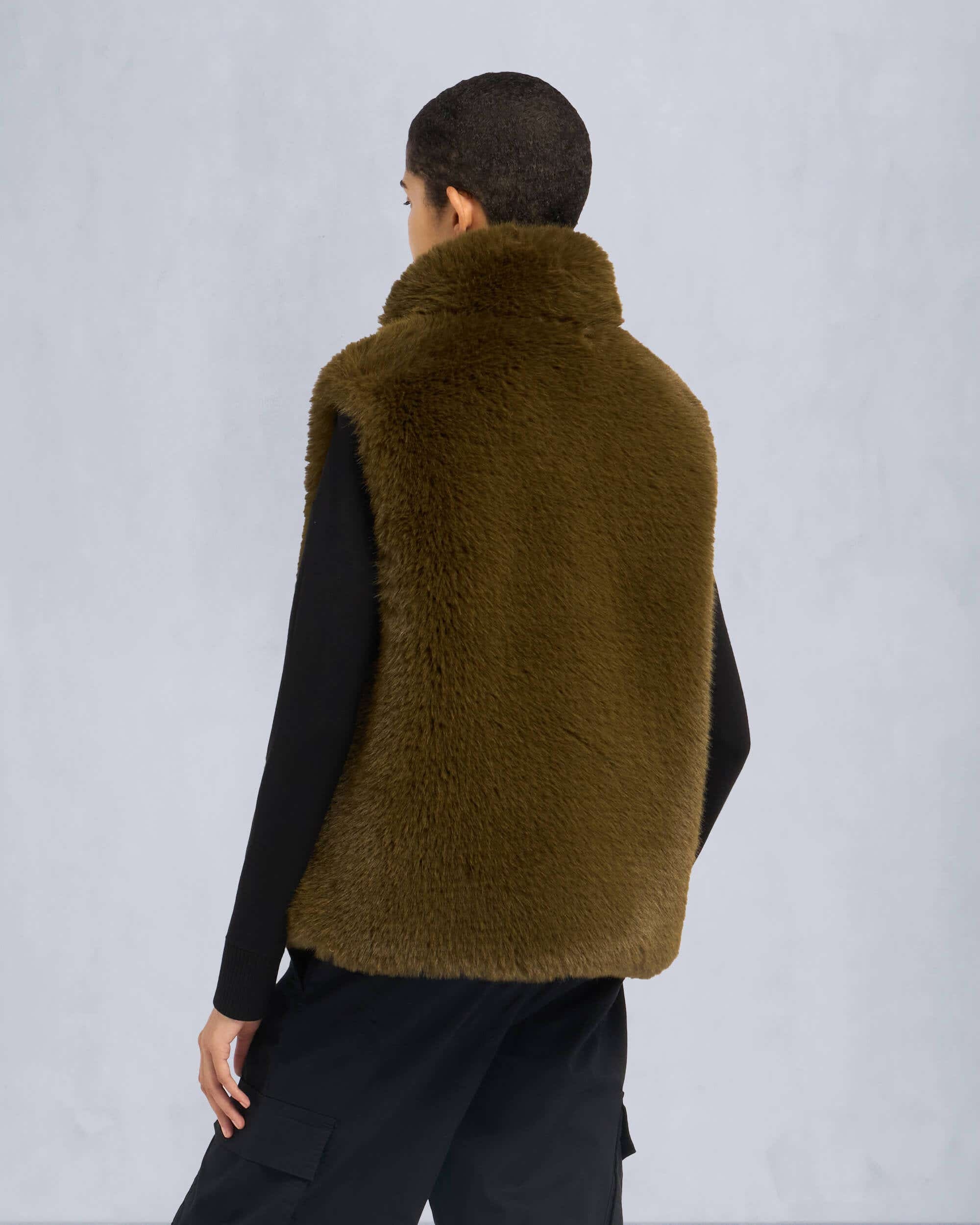 GOLD SERIES RUBY BUNNY VEST - 4