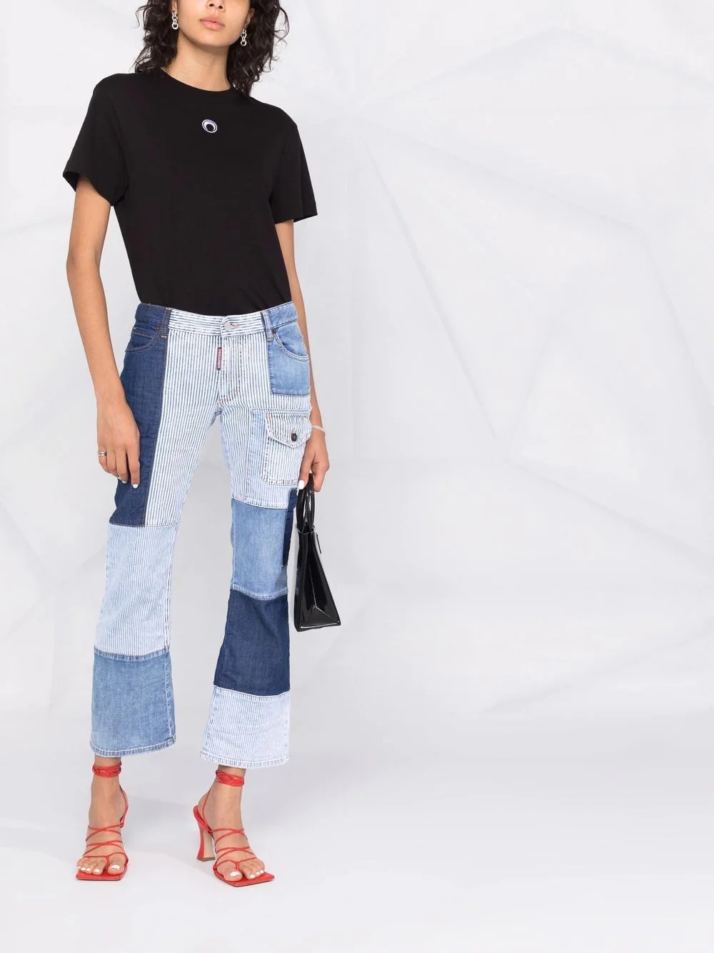 cropped patchwork pocket-detail jeans - 2