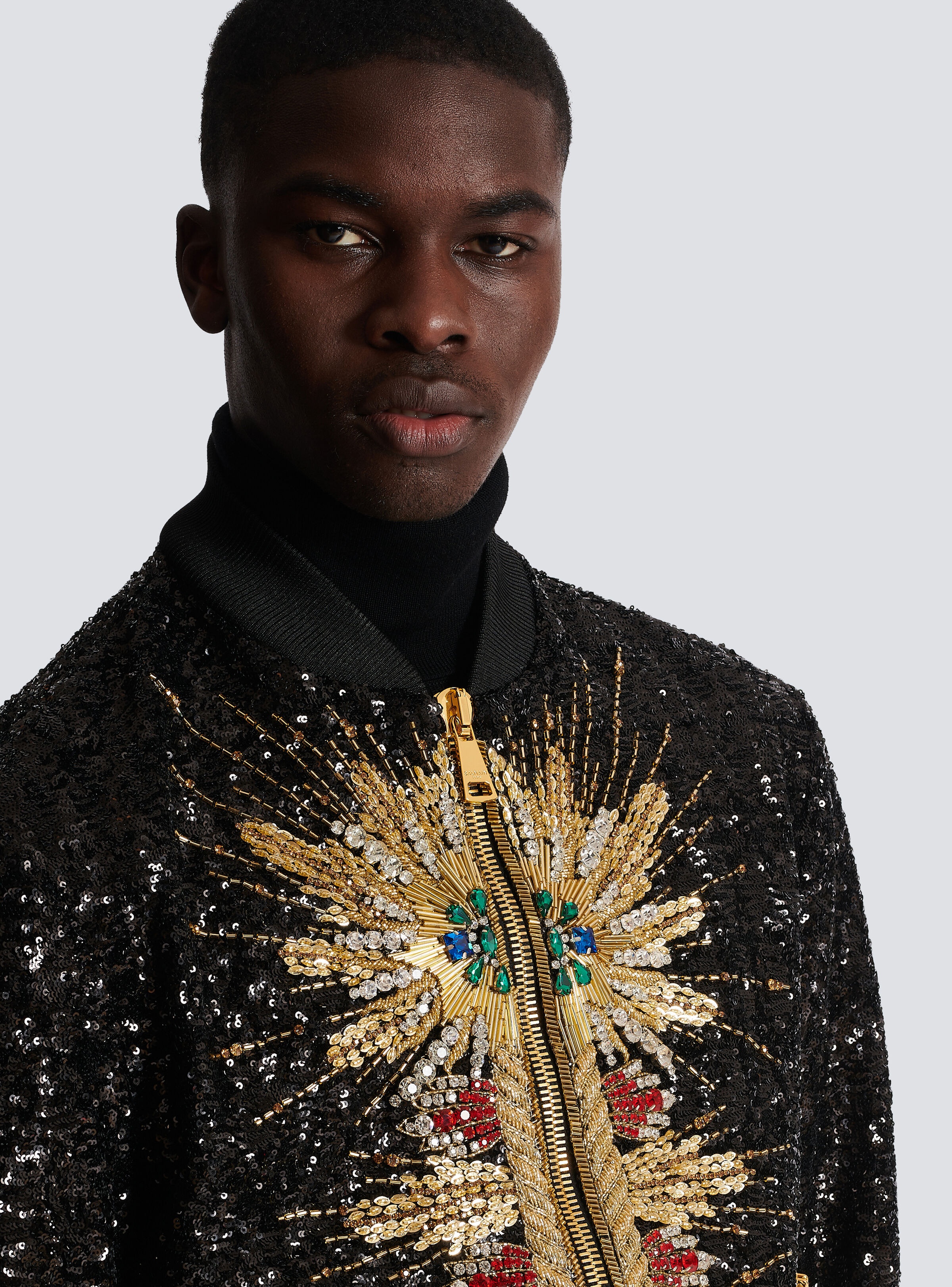 Zipped jacket with embroidery - 7