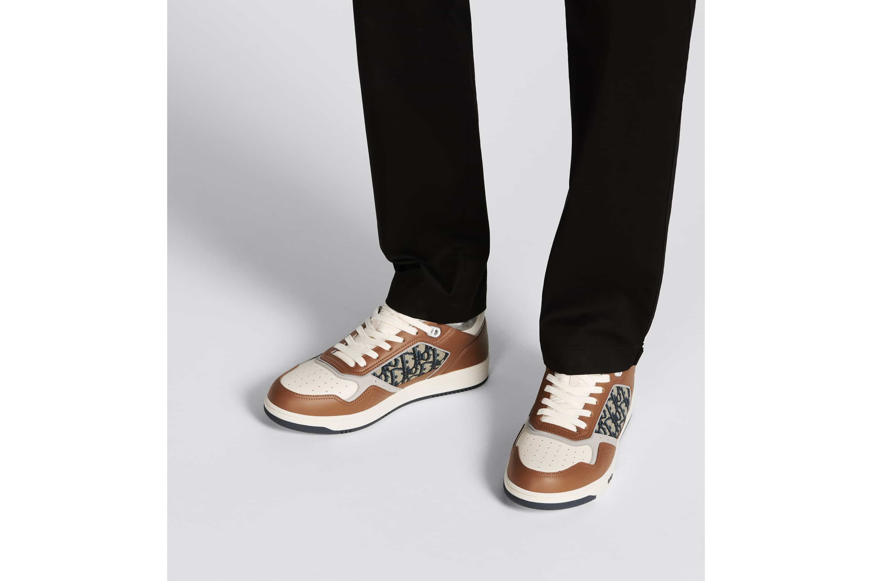 B27 Low-Top Sneaker - 8