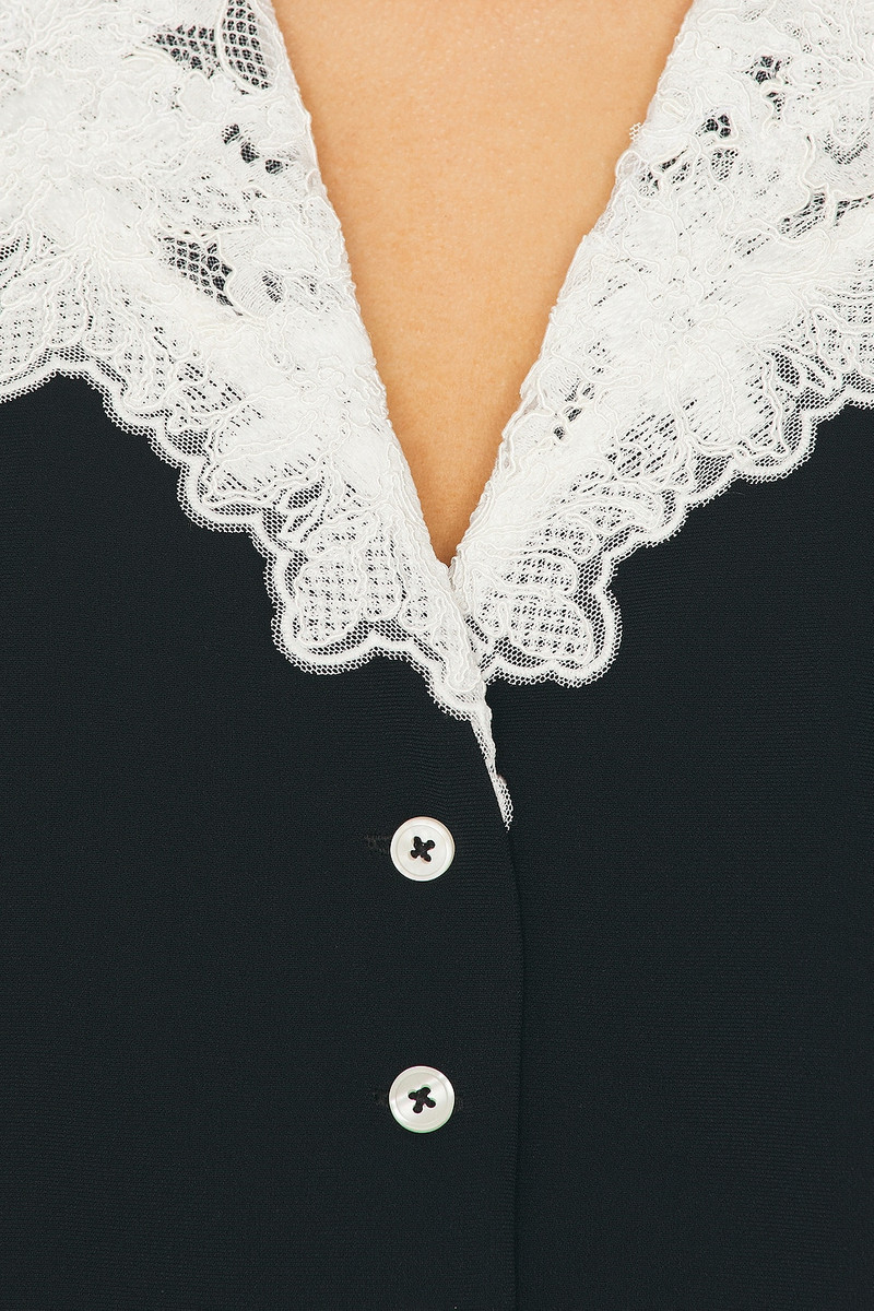 HELSA The Sailor Shirt With Lace Collar outlook