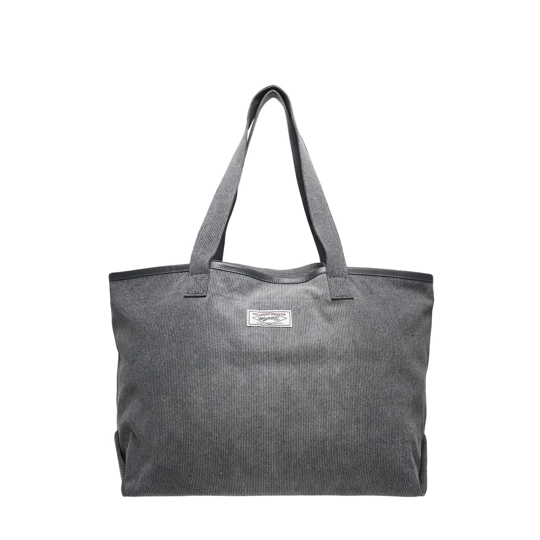 Vacances D'Hiver Tote Bag - 1