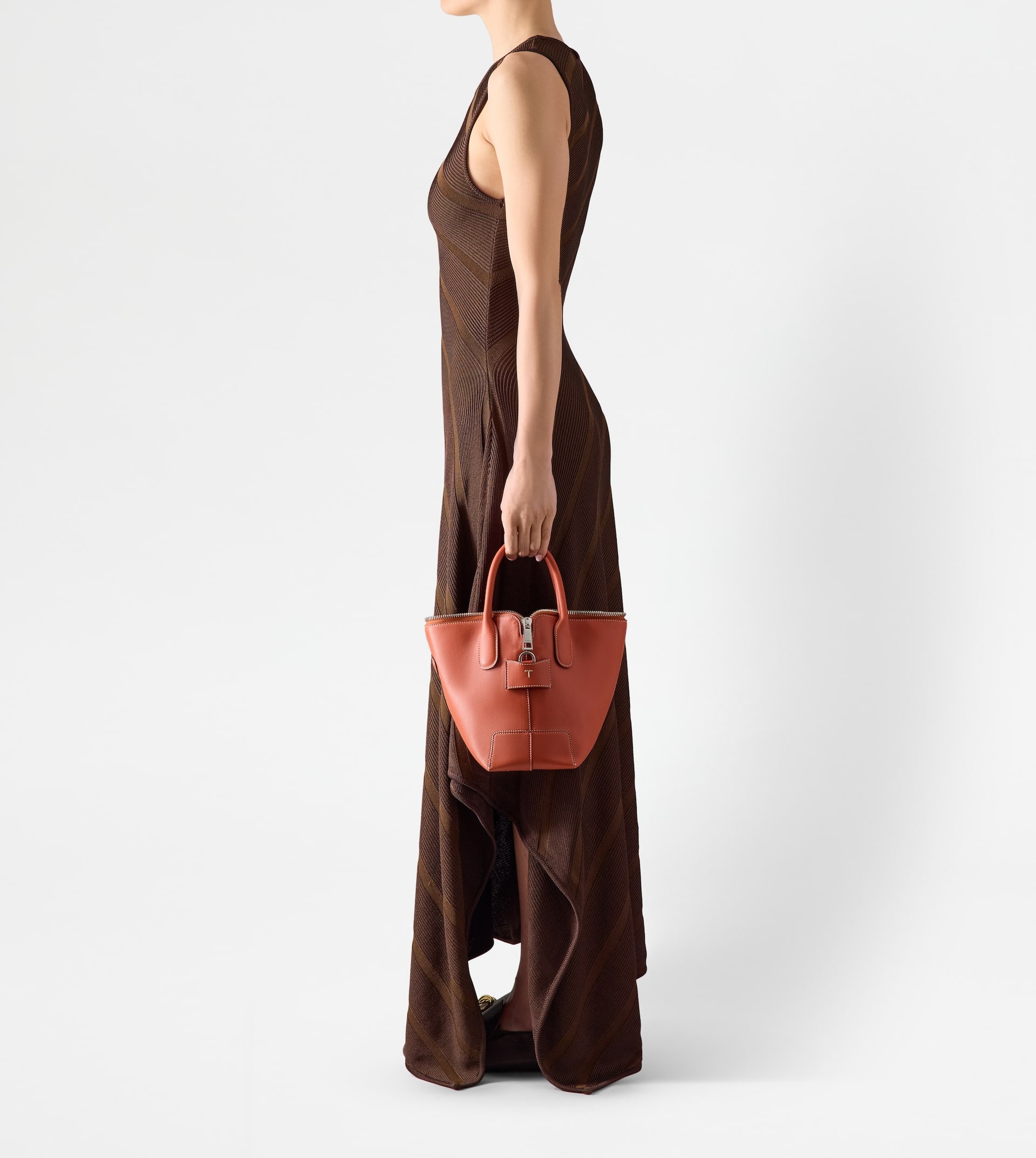 TOD'S DI BAG SWING IN LEATHER MINI - BROWN - 9