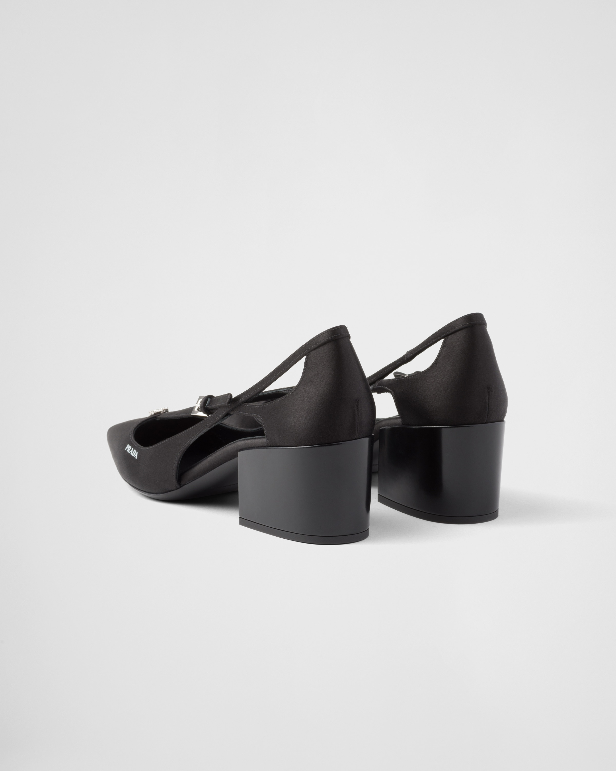 Satin cut-out pumps - 4