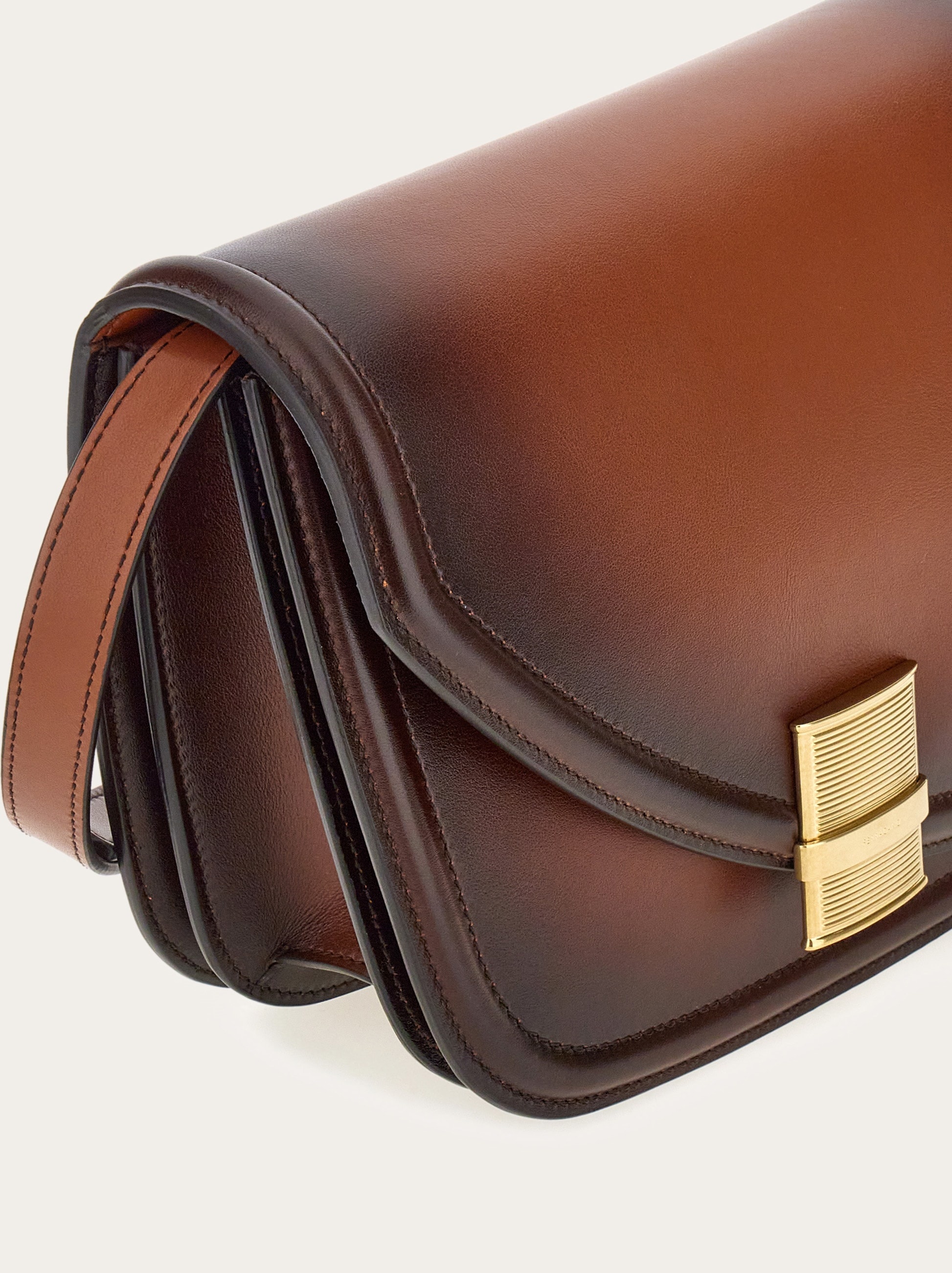 Fiamma crossbody bag (M) - 7