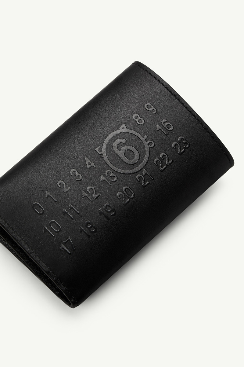 Numeric logo trifold wallet 6